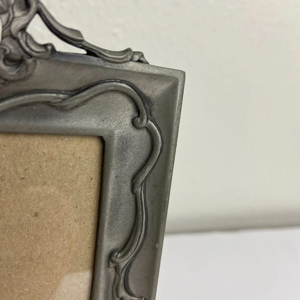 Vintage 1994s Seagull Pewter Metal Picture Frame  Angels / Cherubs